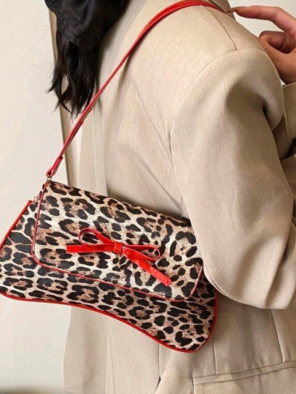 New Simple&fashionable Decorated Chic Leopard Print Shoulder Bag with Red Trim - Picture 8 of 8